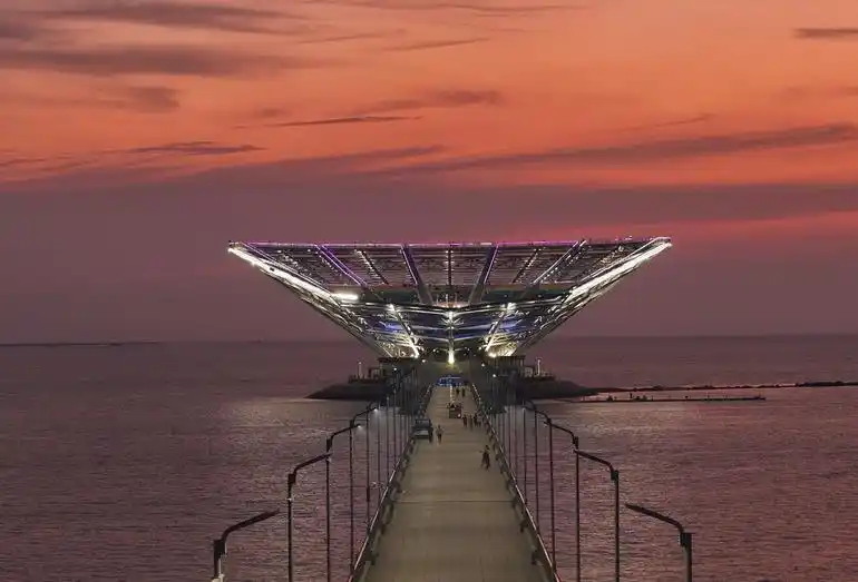 鲅鱼圈山海广场：海滨文化传承与现代旅游的完美融合